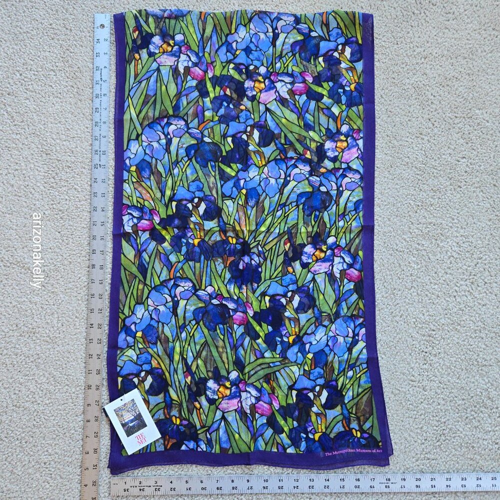 NWT The Met Silk Scarf Tiffany Irises Stained Glass Flowers Floral - Picture 8 of 9